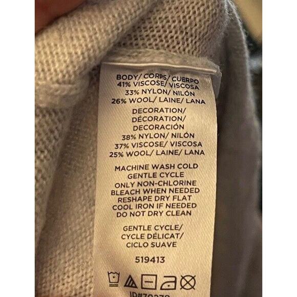 Loft Dog in Hat Wool Blend Grey Long Sleeve Pullover Sweater S Beagle Christmas - Picture 8 of 8